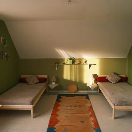 Private With Own Bathroom Homestay Hannover